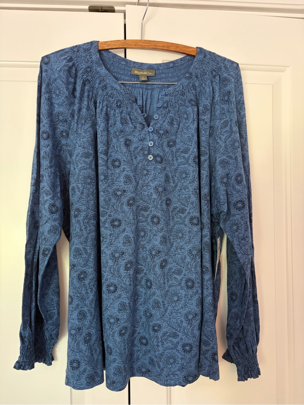 Set of 4 Style & Co. long sleeve Henley tops NWT size XL - Picture 2 of 7